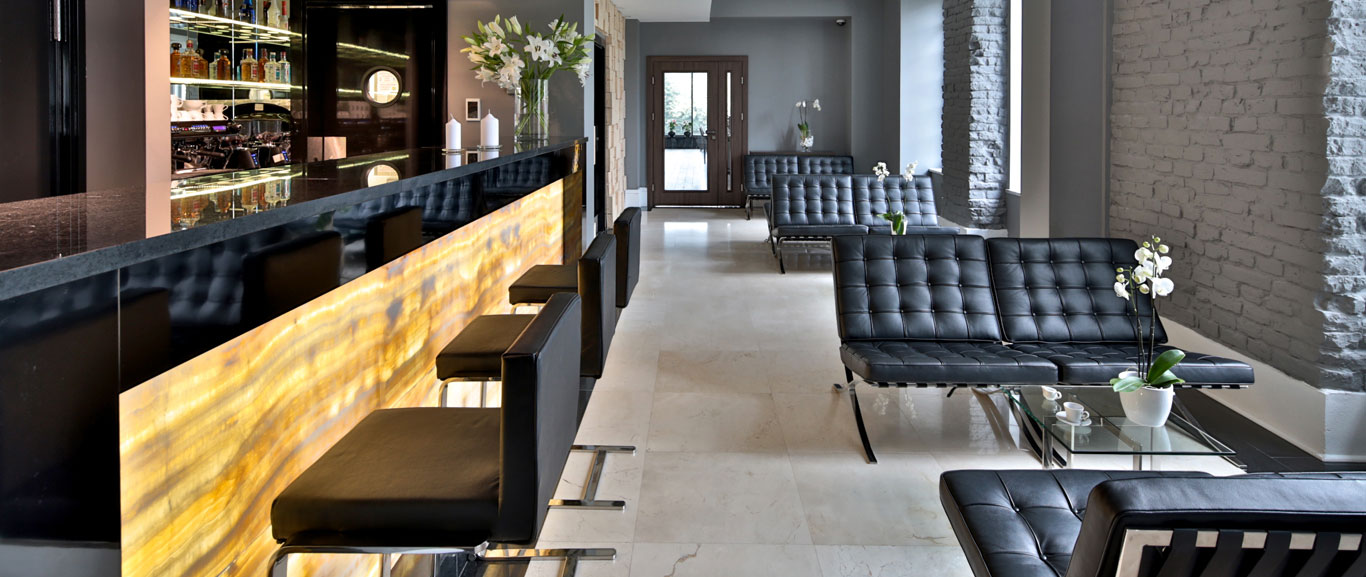 hotel nad jeziorem pokoje apartamenty restauracja Wellness SPA atrakcje wypoczynek w Polsce